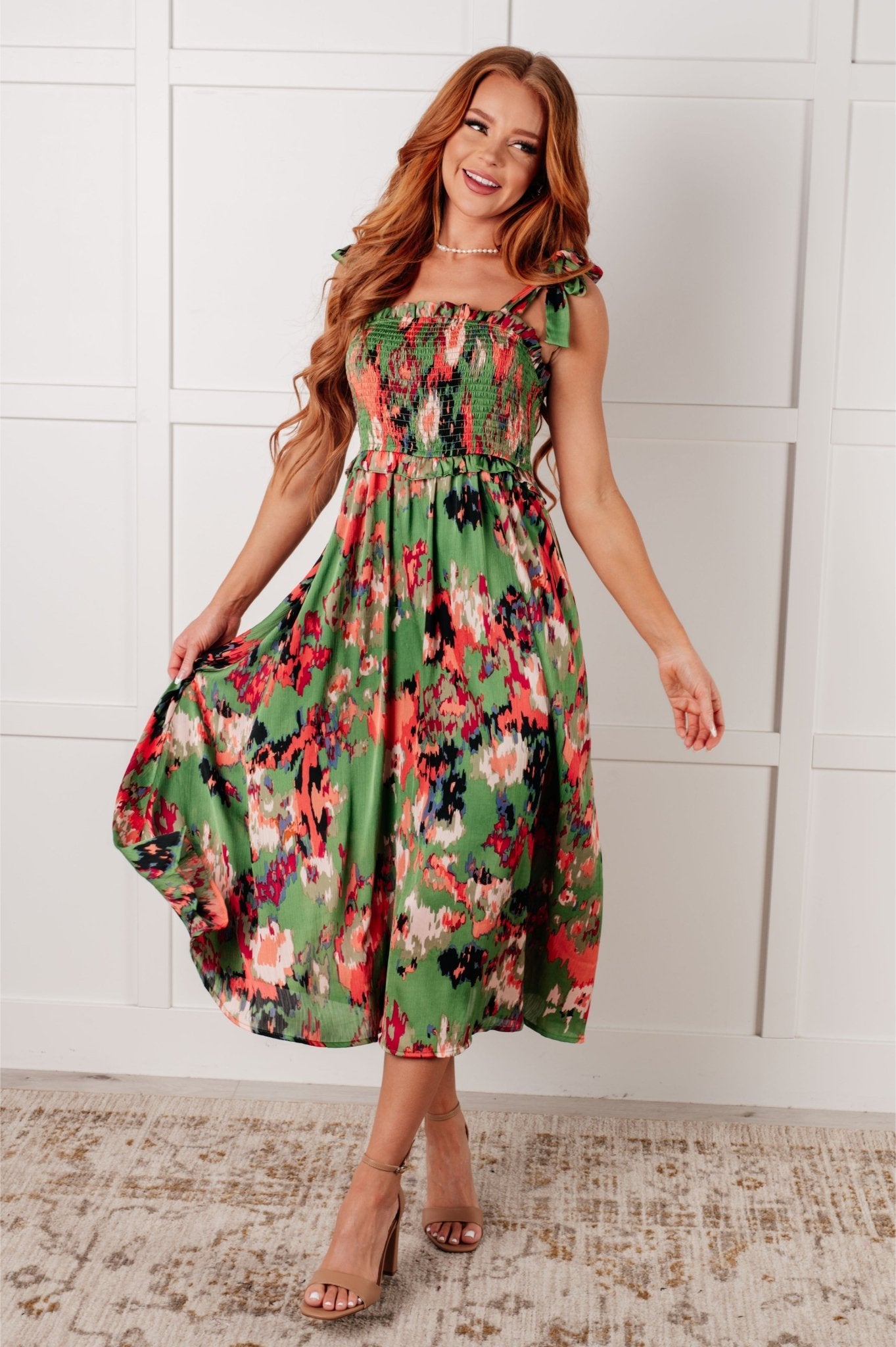 A Little While Longer Dress in Green - Loving God
