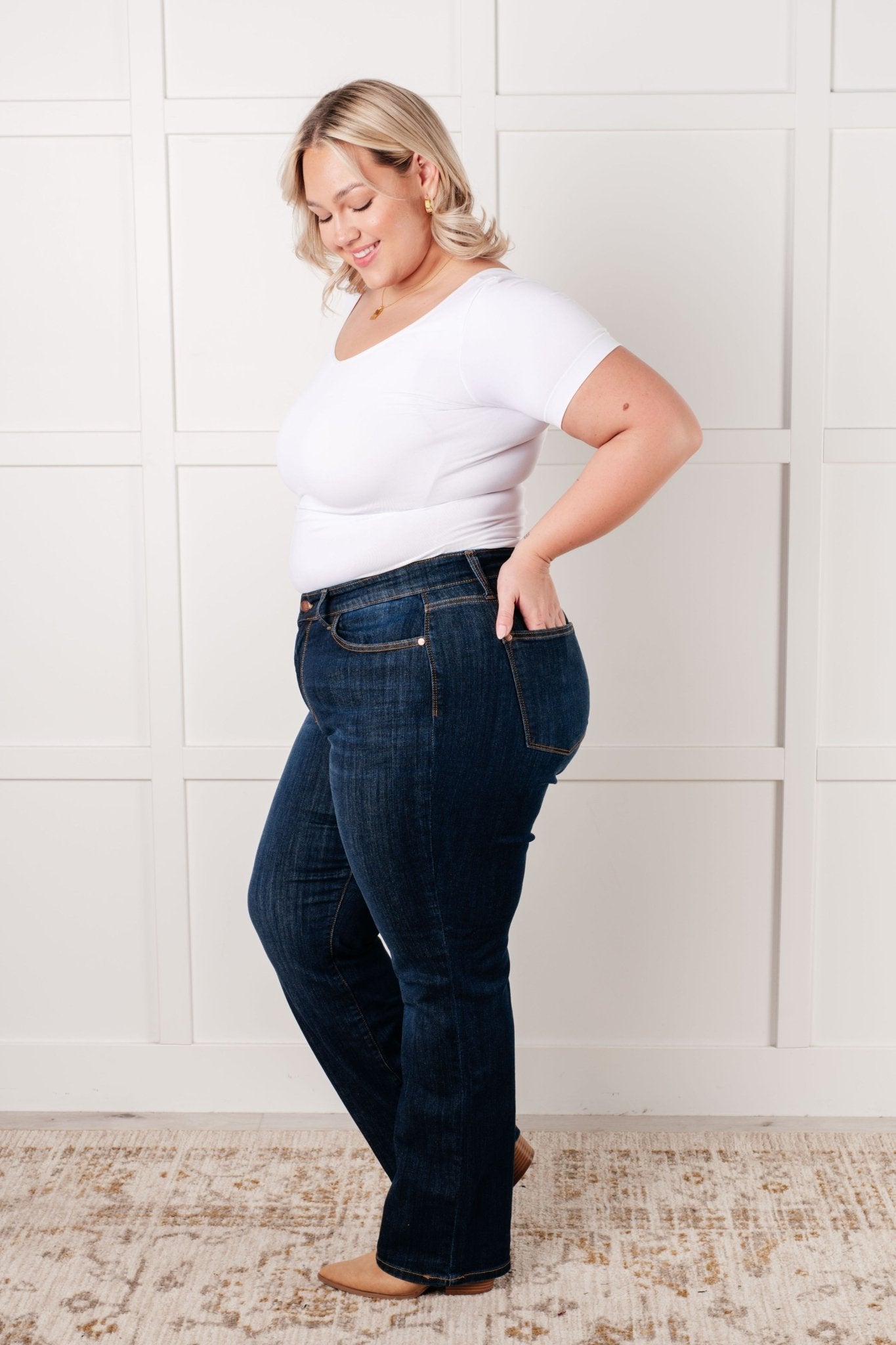 Alaina High Rise Classic Straight Jeans - Loving God
