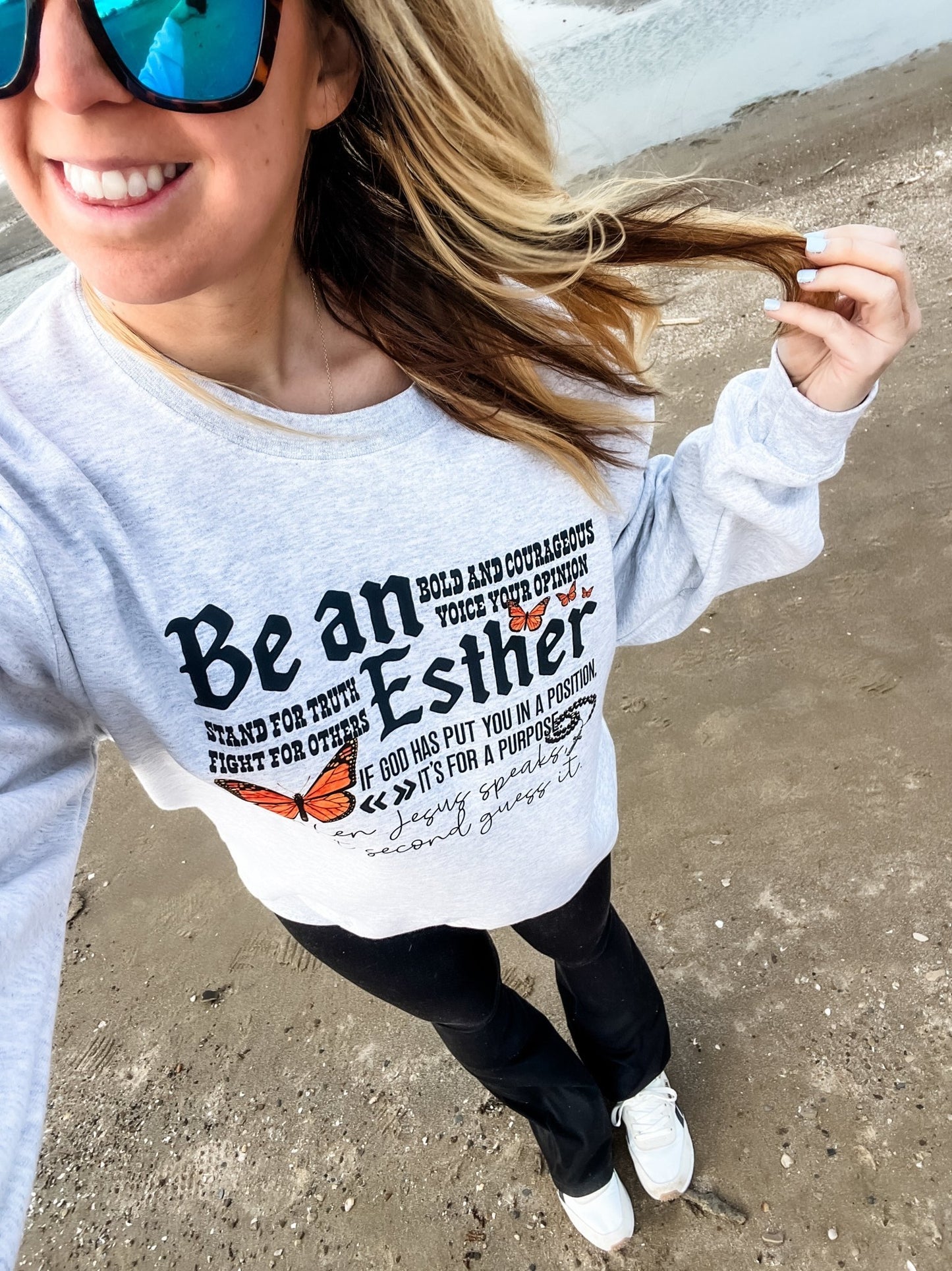 Be An Esther Crewneck Sweatshirt - Loving God