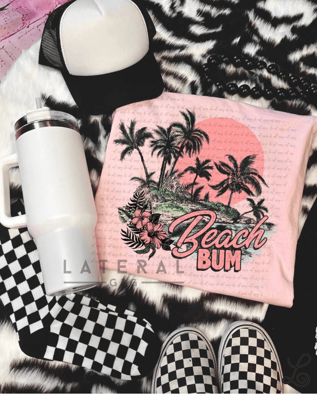 Beach Bum Peachy Graphic Tee - Loving God