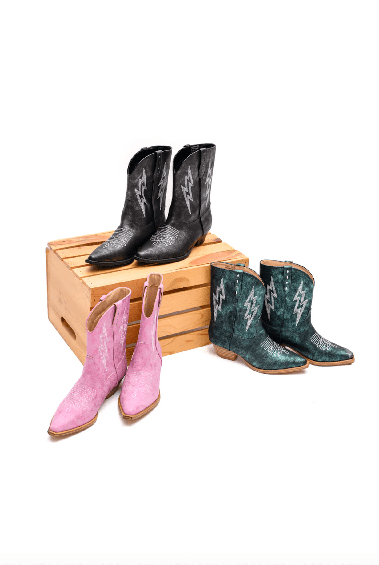 Bowie Metallic Boot in Black - Loving God