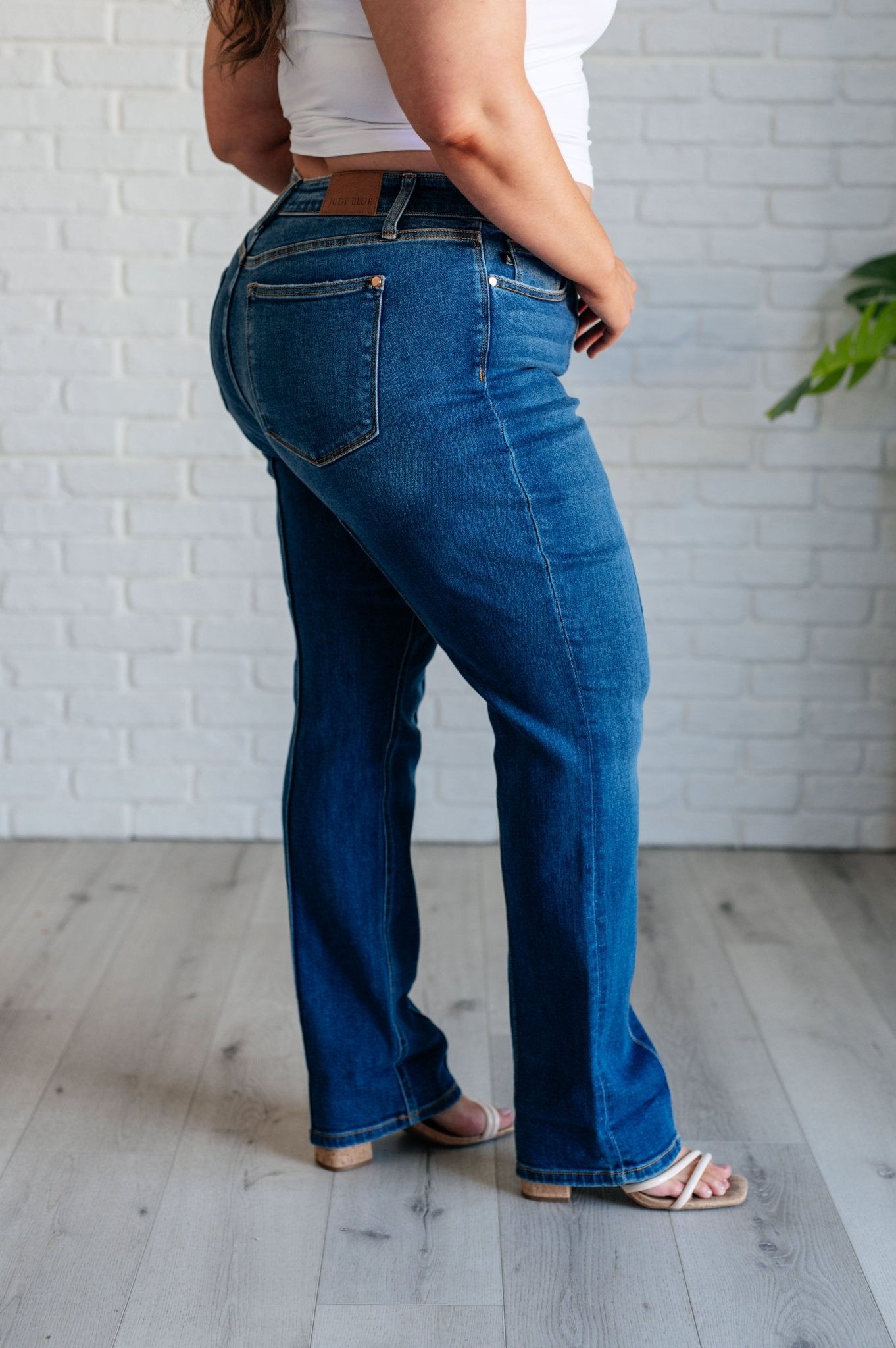 Campbell High Rise Center Seam Detail Straight Jeans - Loving God
