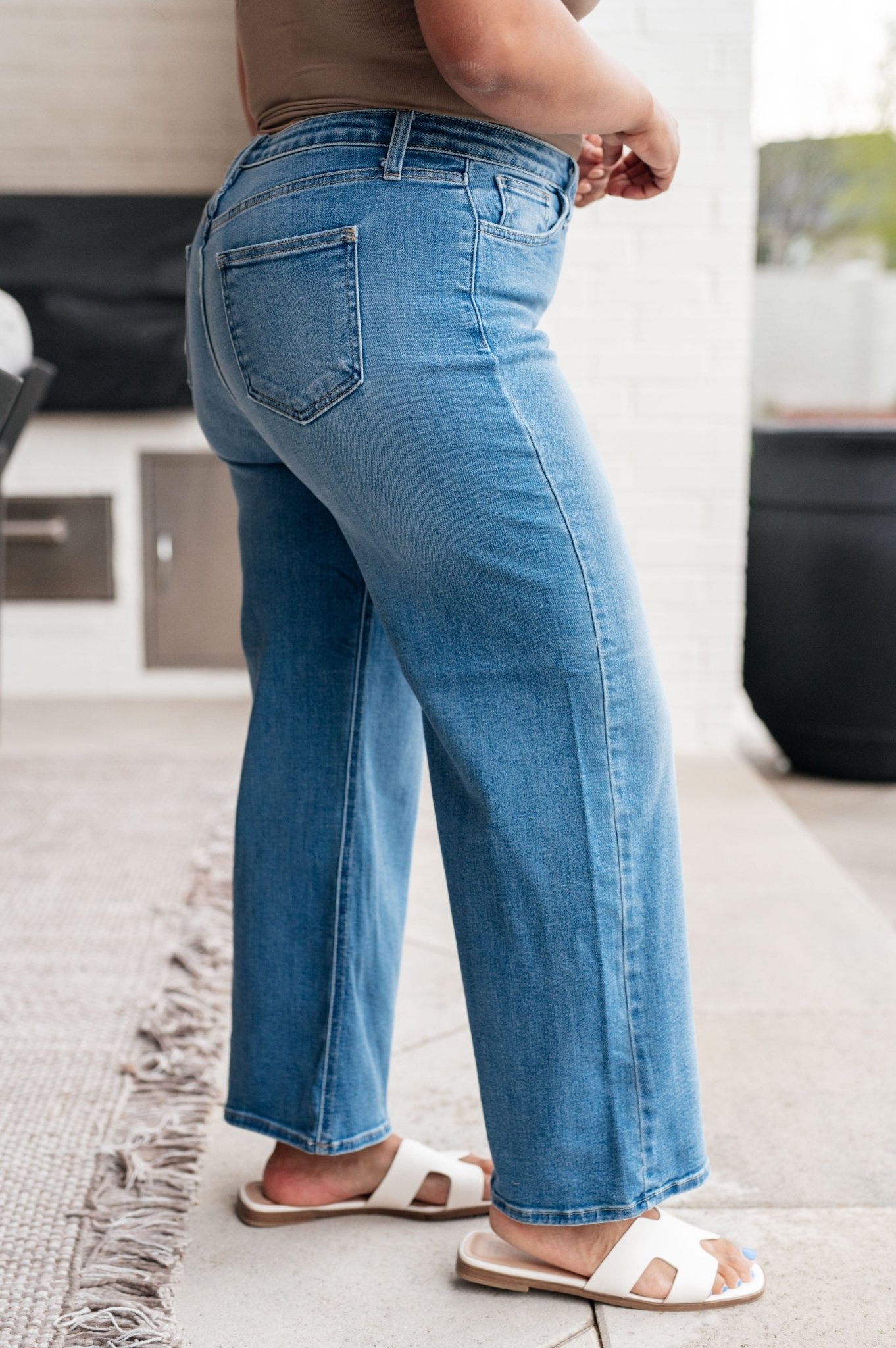 Hayes High Rise Wide Leg Crop Jeans - Loving God