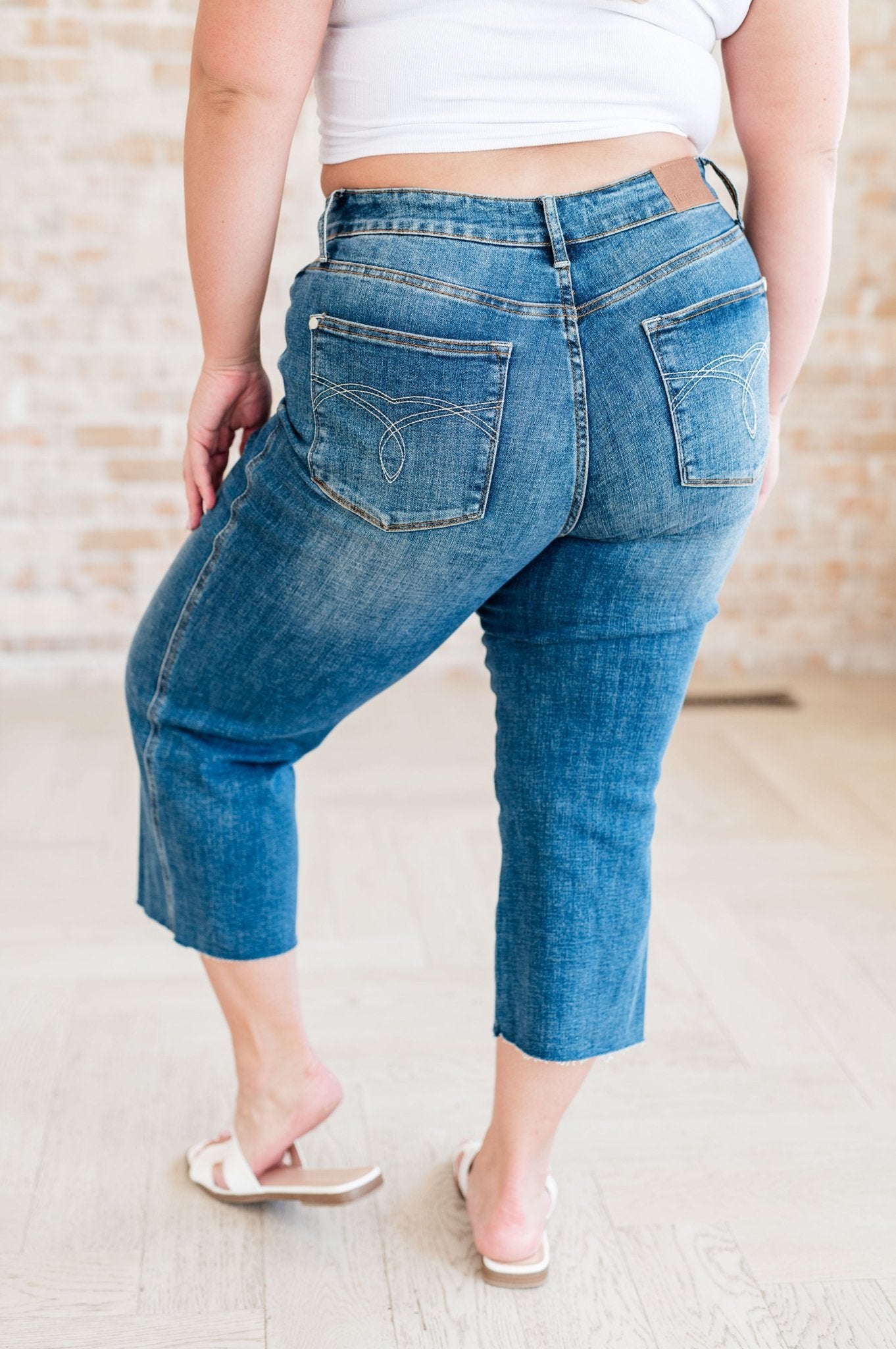 Hayes High Rise Wide Leg Crop Jeans - Loving God