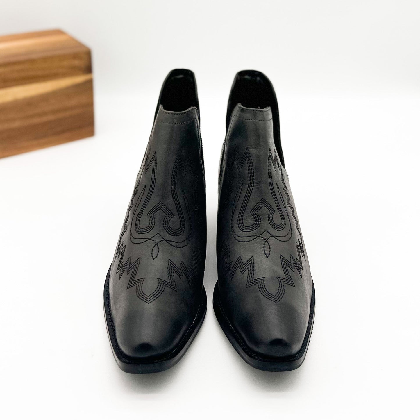 Kickin' Booties in Black - Loving God