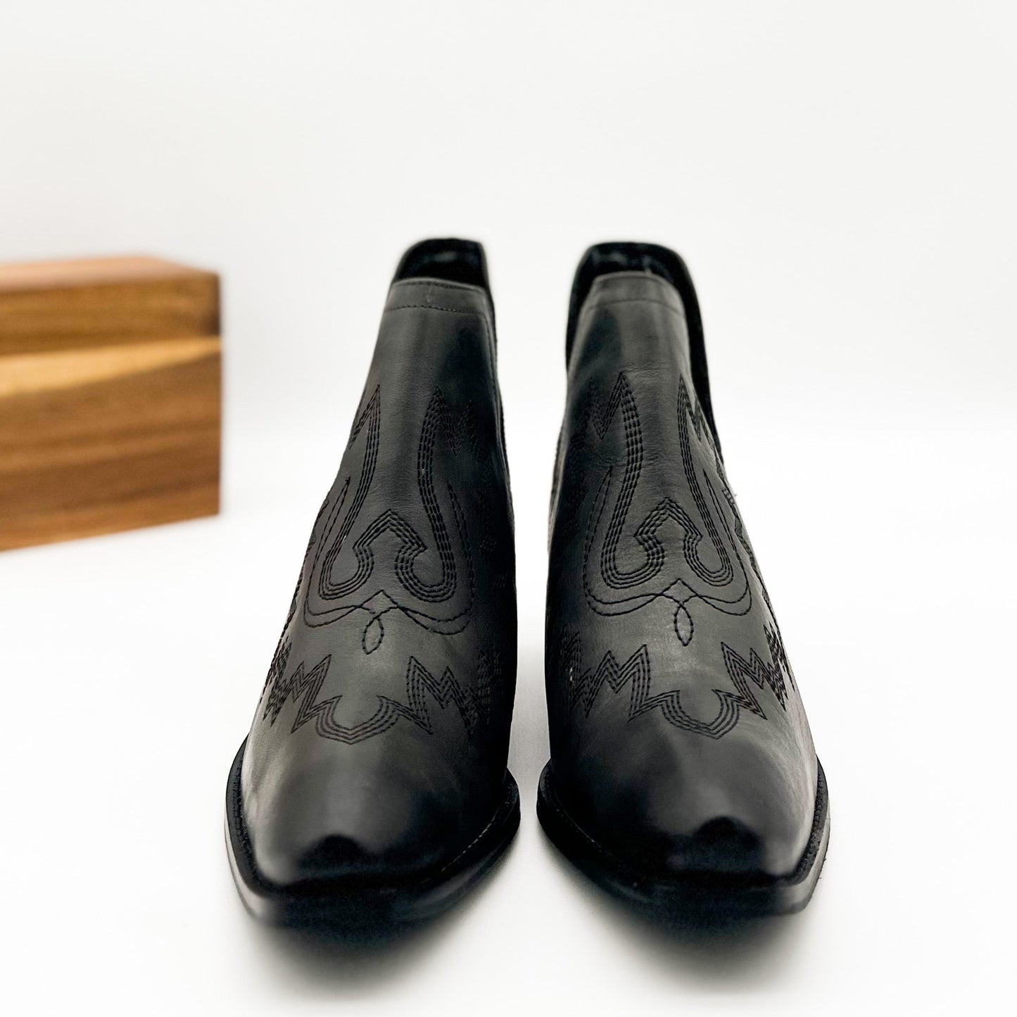 Kickin' Booties in Black - Loving God