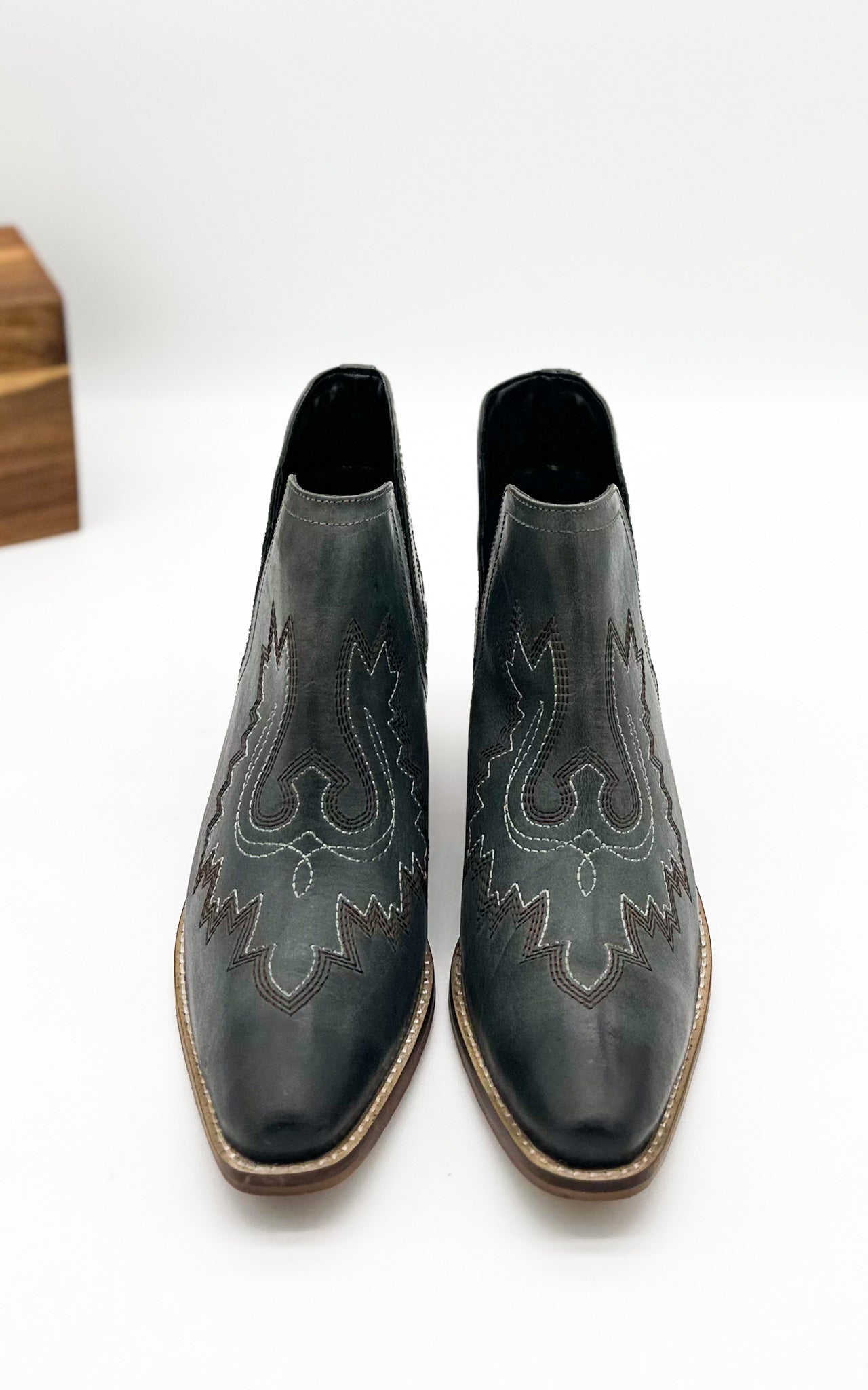 Kickin' Booties in Teal - Loving God