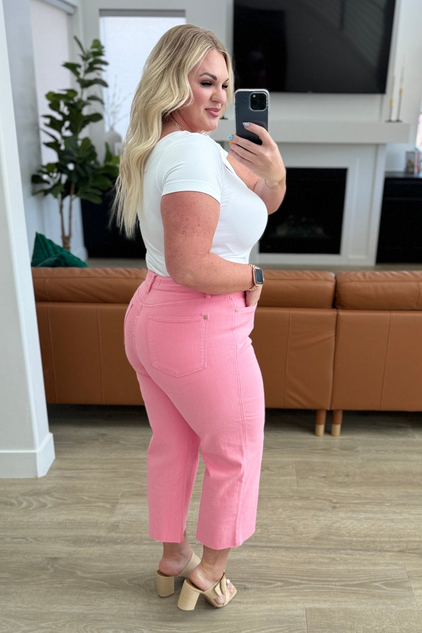 Lisa High Rise Control Top Wide Leg Crop Jeans in Pink - Loving God