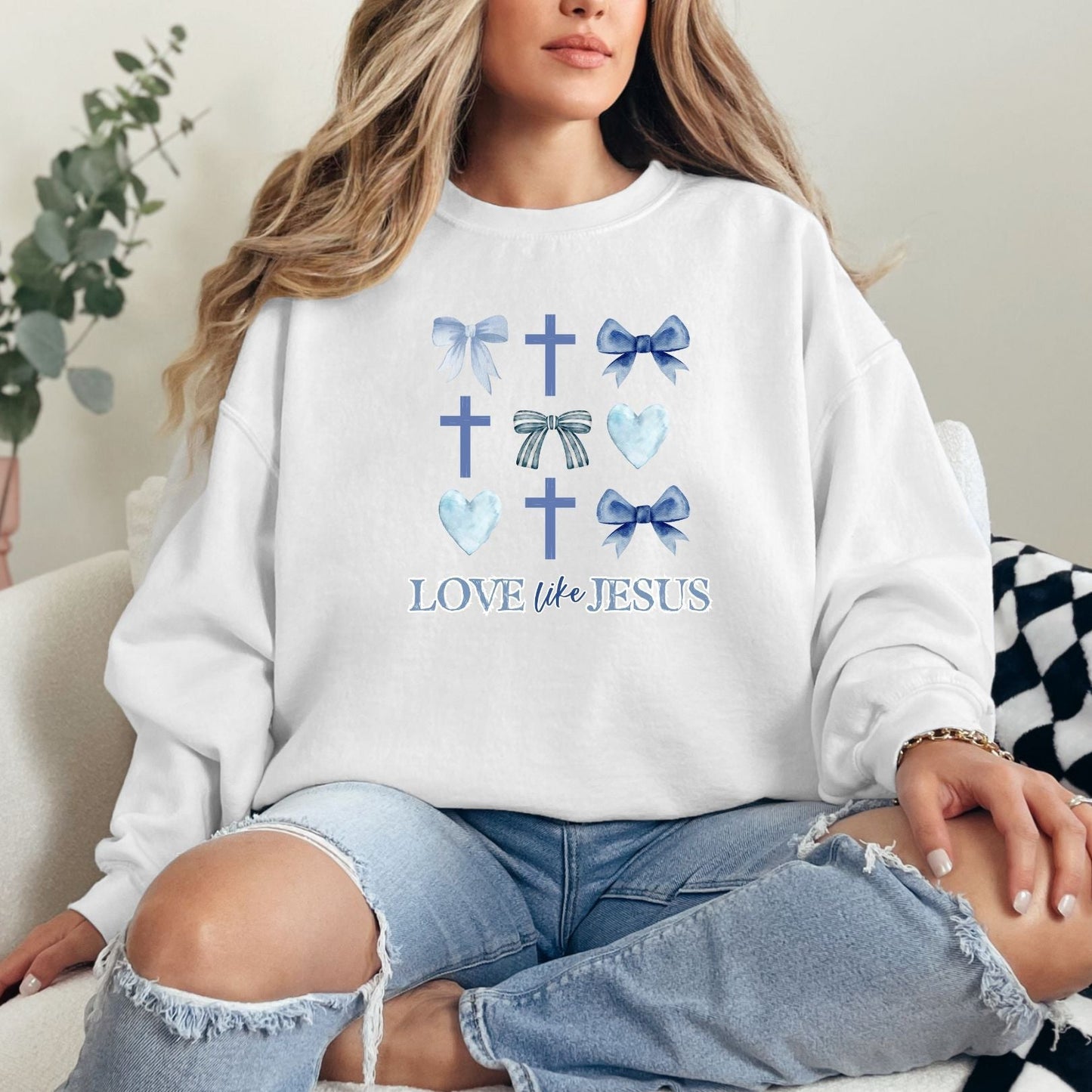 Love Like Jesus Graphic Sweatshirt - Loving God