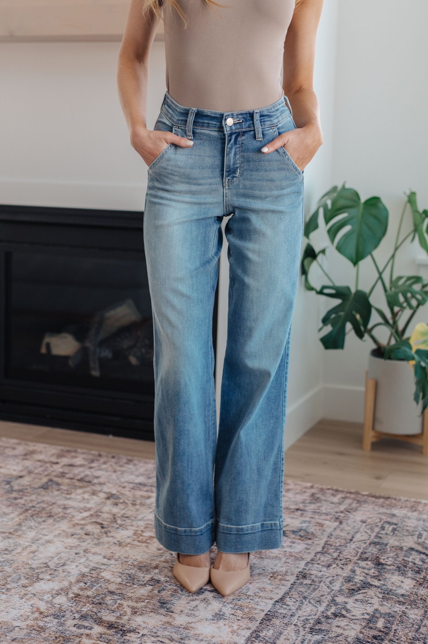 Mindy Mid Rise Wide Leg Jeans - Loving God