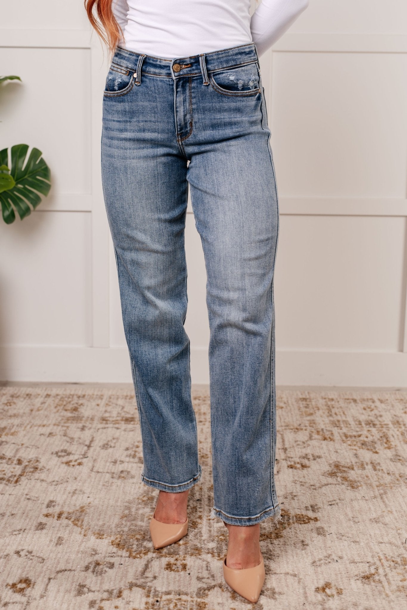 Quinn Mid Rise Cell Phone Pocket Dad Jeans - Loving God