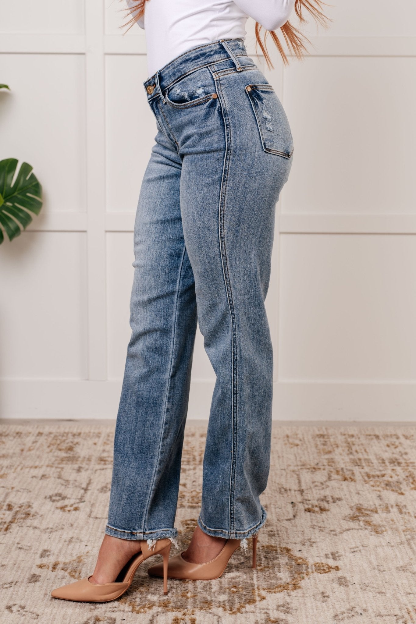 Quinn Mid Rise Cell Phone Pocket Dad Jeans - Loving God