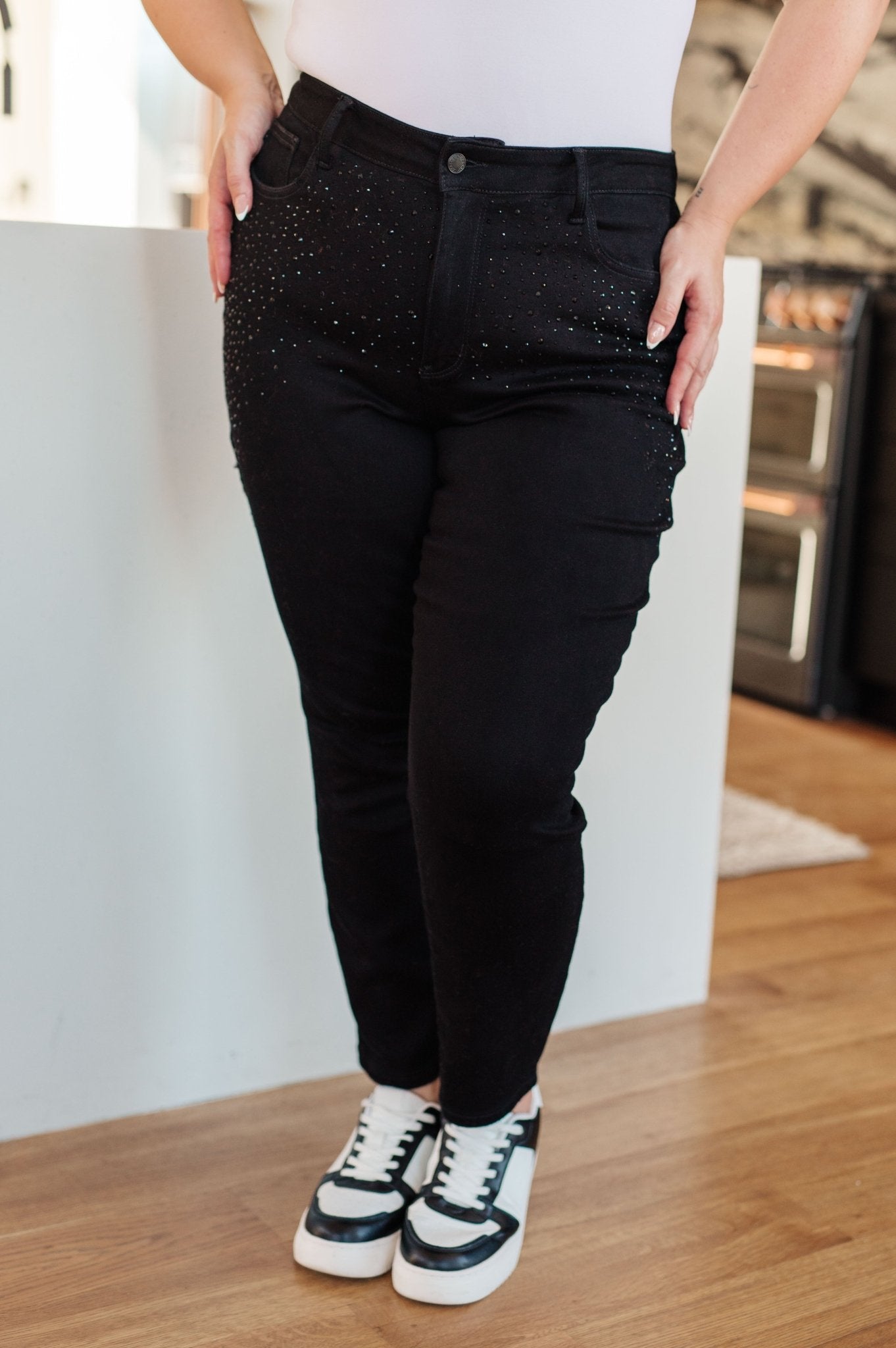Reese Rhinestone Slim Fit Jeans in Black - Loving God