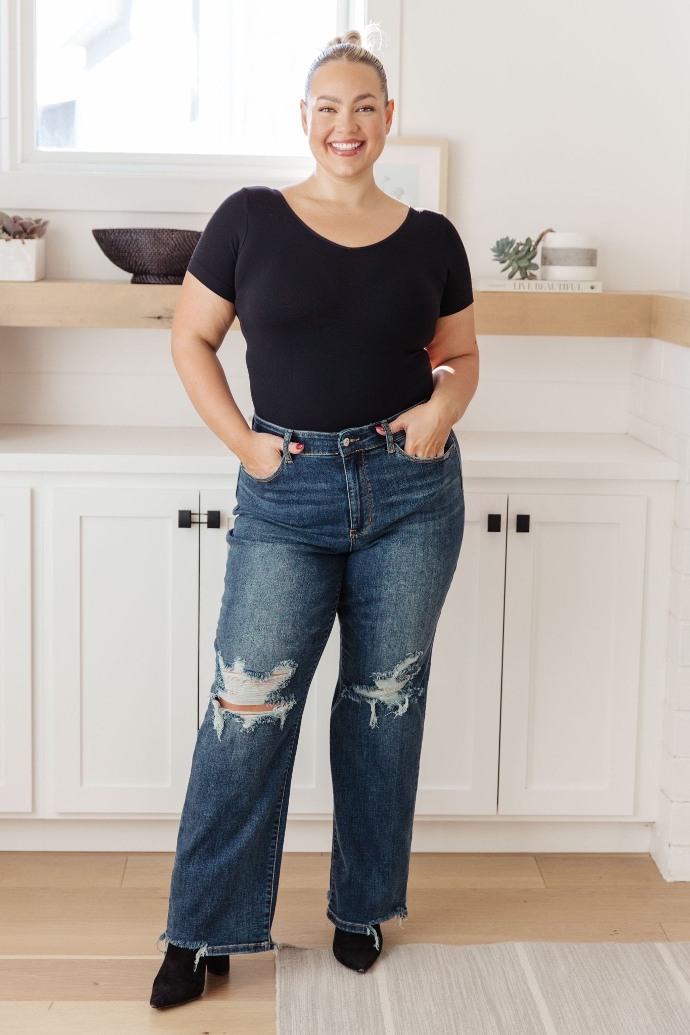 Rose High Rise 90's Straight Jeans in Dark Wash - Loving God