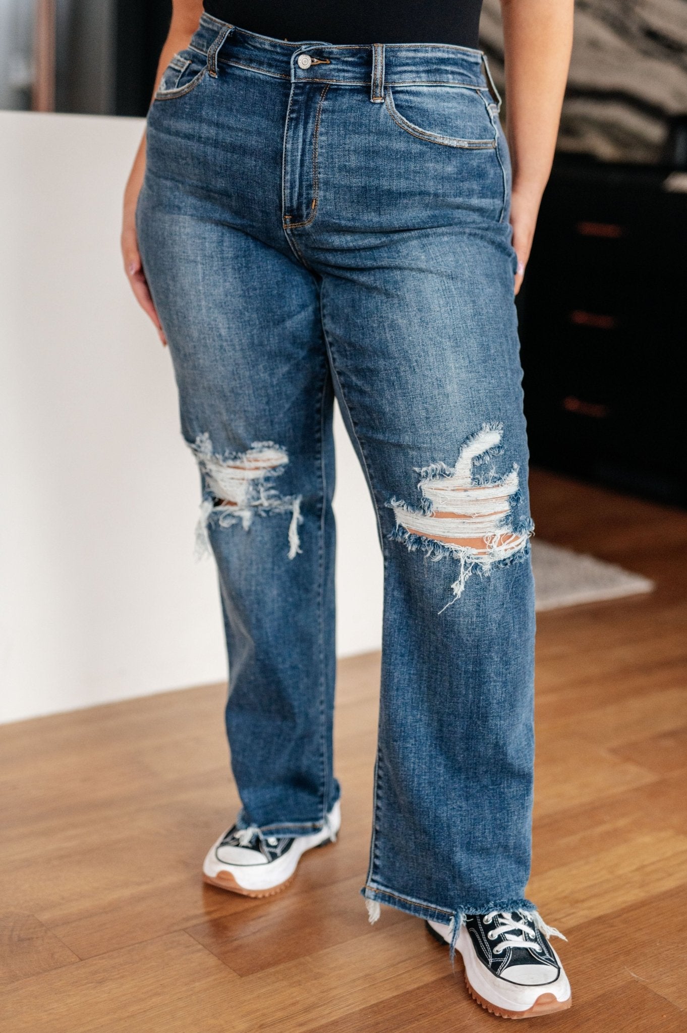 Rose High Rise 90's Straight Jeans in Dark Wash - Loving God