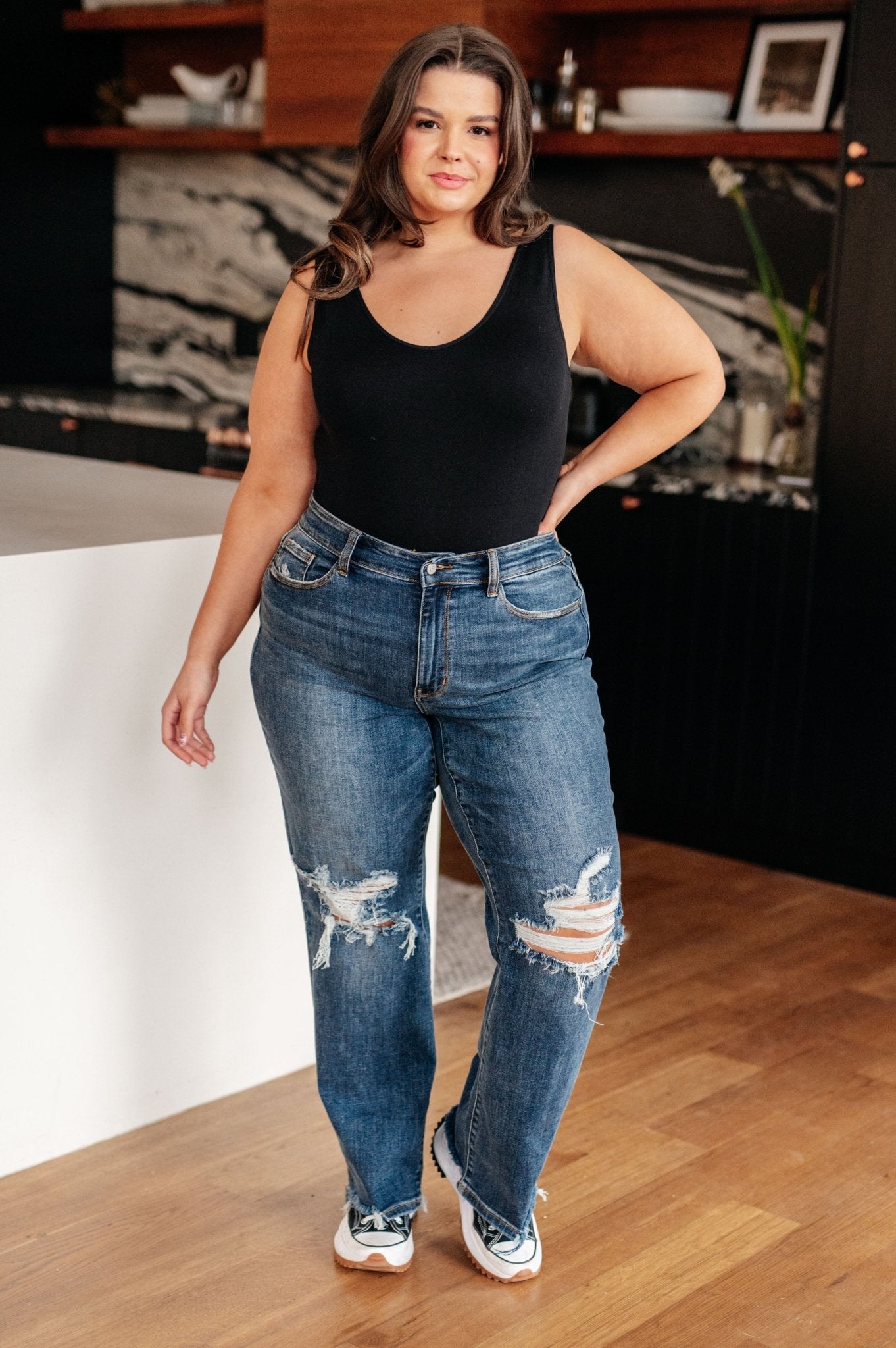 Rose High Rise 90's Straight Jeans in Dark Wash - Loving God