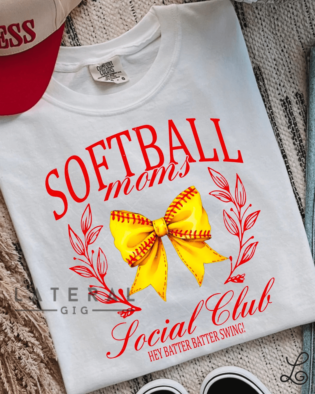 Softball Moms Social Club Graphic Tee - Loving God