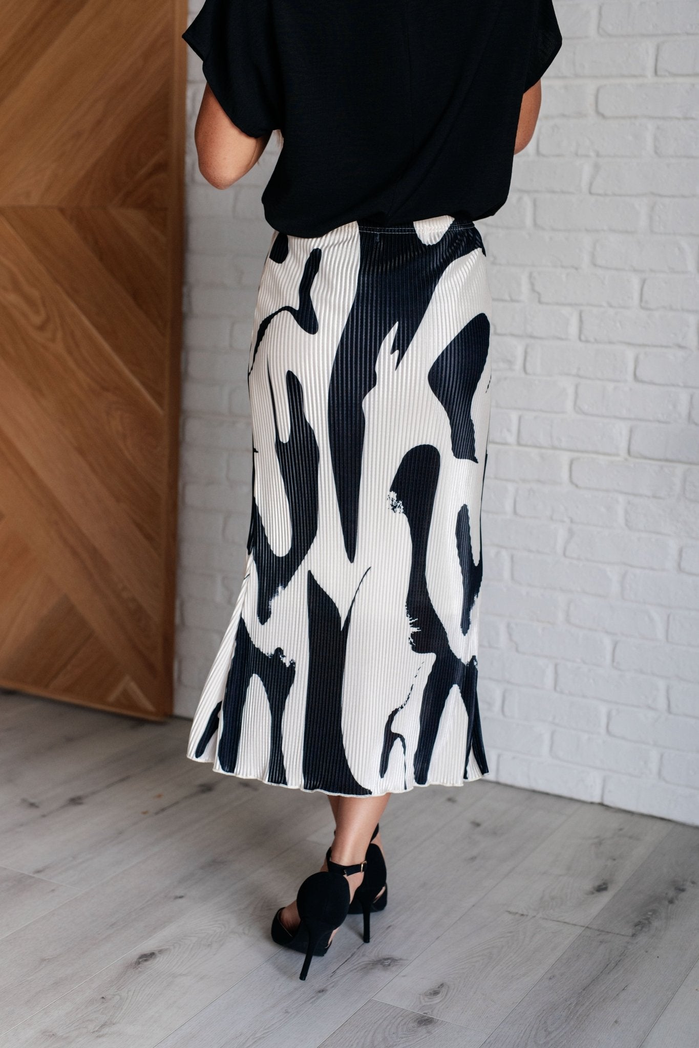 Thoroughly Modern Plisse Midi Skirt - Loving God