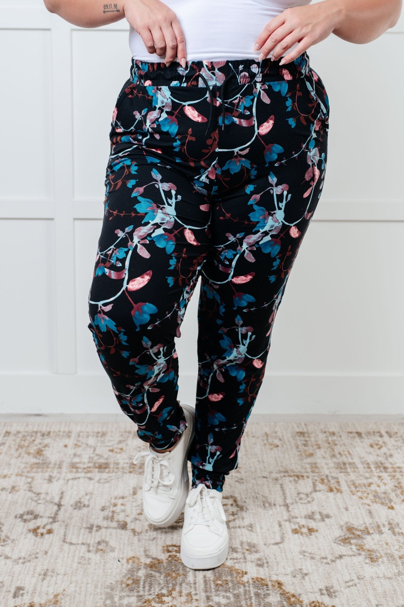 Your New Favorite Joggers in Luminescence Vine - Loving God