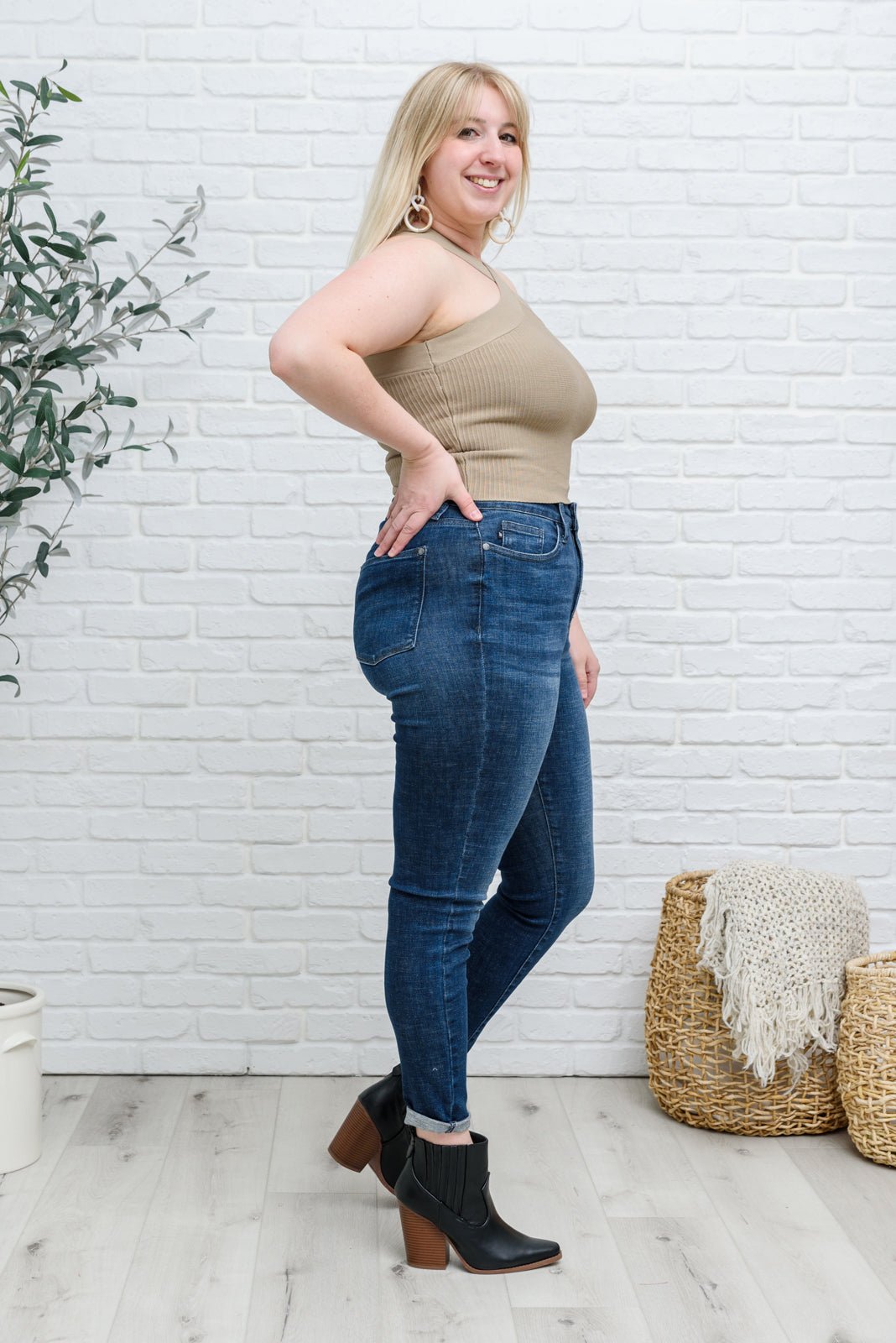 Crossways Halter Top - Loving God