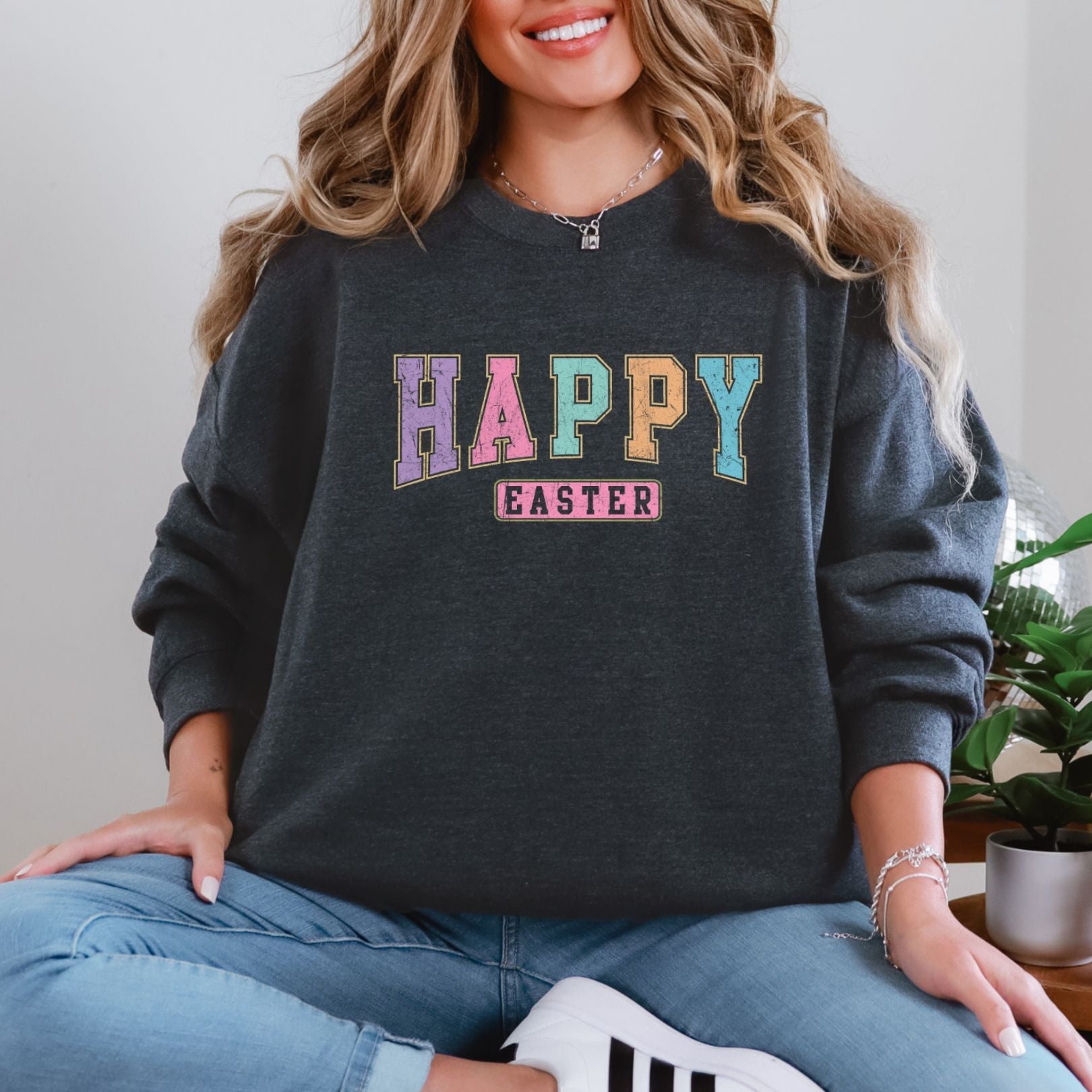 Happy Easter Graphic Sweatshirt - Loving God