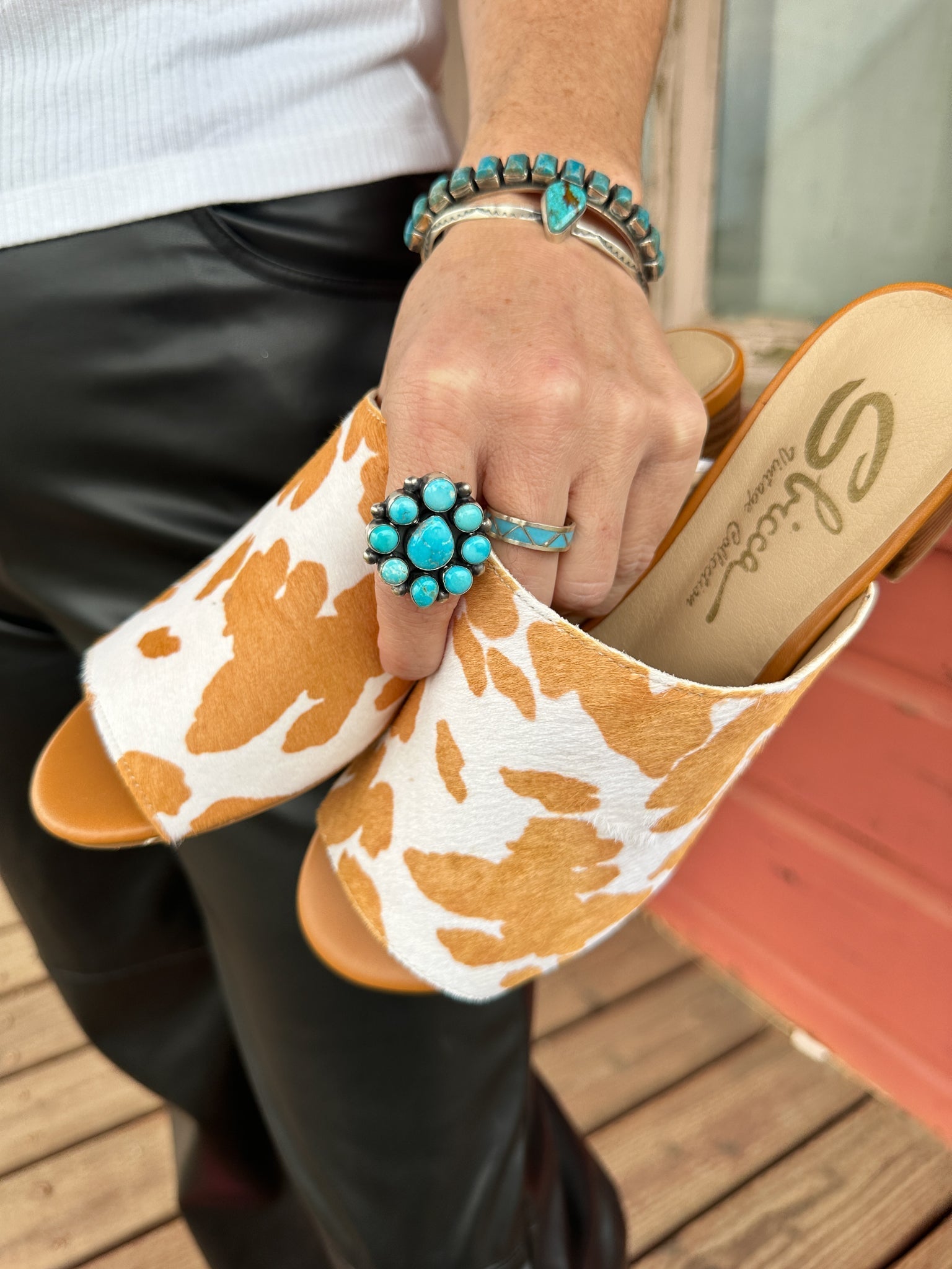 Richwood Peeptoe Tan and White Cowhide Slide - Loving God