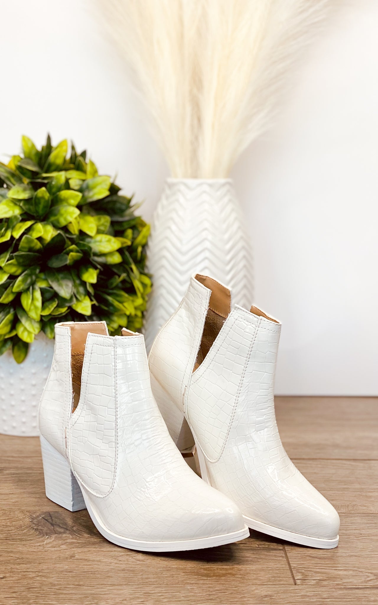 Tarim Bootie in White Croc - Loving God